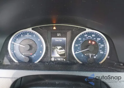 2017 Toyota Camry Le z USA, uszkodzony, nr VIN 4T1BF1FK9HU426081